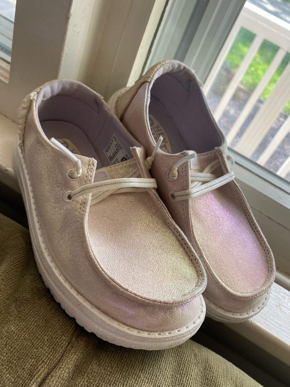 Girls Hey Dude Shoes